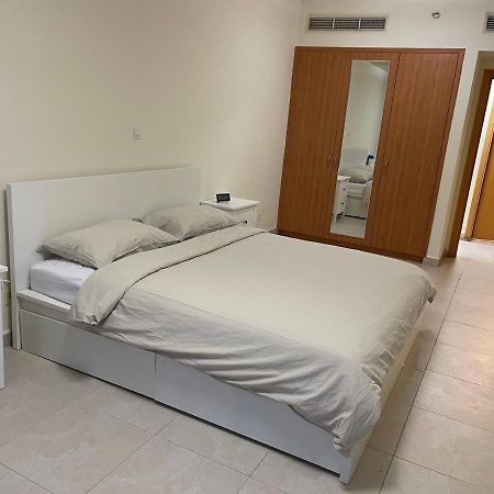Metro Premium Location Spacious 2 Bedroom Apartment Right Next To The Metro Dubai Ngoại thất bức ảnh