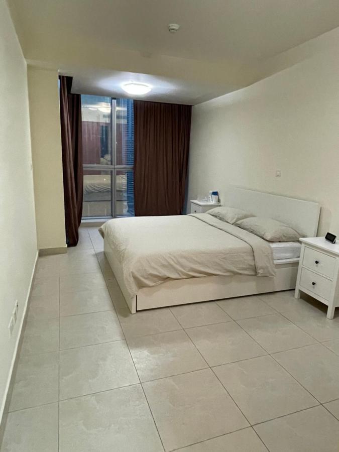 Metro Premium Location Spacious 2 Bedroom Apartment Right Next To The Metro Dubai Ngoại thất bức ảnh