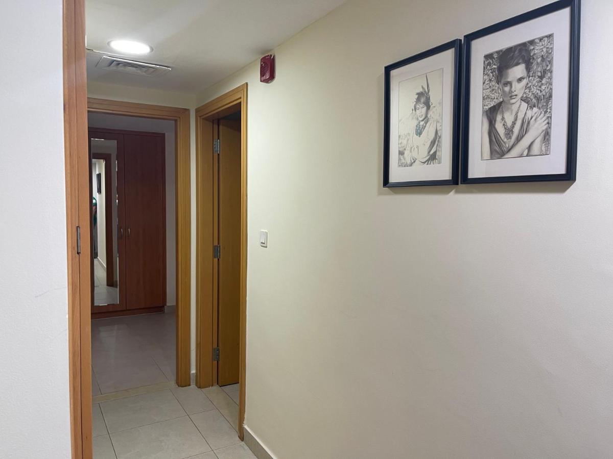 Metro Premium Location Spacious 2 Bedroom Apartment Right Next To The Metro Dubai Ngoại thất bức ảnh